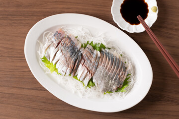鯵の刺身