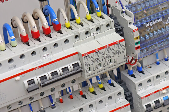 ABB's surge protective device is installed in the electrical switchboard on DKC metal dinc. 