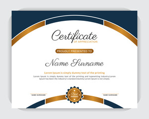 Obraz premium Simple and clean certificate design, certificate of achievement template with Modern design and modern background 