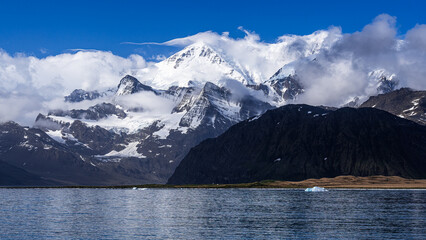 Obraz premium Photographing Grytviken South Georgia and fjords around