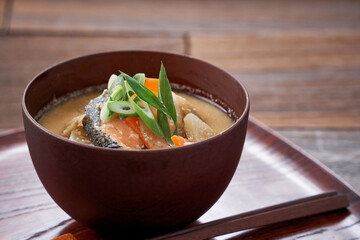 粕汁 - 酒粕を使った日本の伝統的な汁物