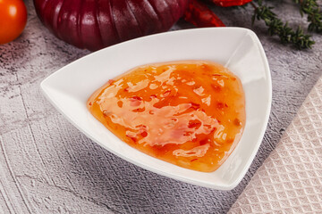 Asian sweet and sour chilli sauce