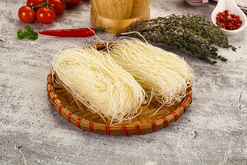 Dry Raw rice noodles Funchosa