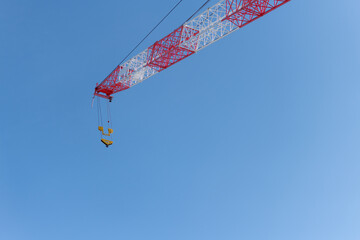 建設現場のクレーン	