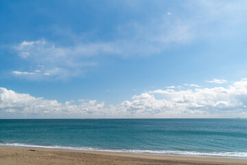 青い空と青い海と砂浜	