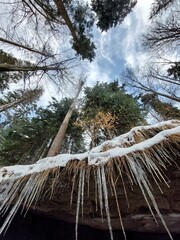piękny krajobraz zimą w beskidach.beskid mały