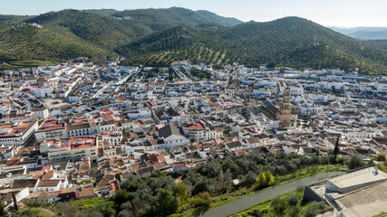 Fototapeta premium Municipio de Constantina en la sierra norte de Sevilla, Andalucía 