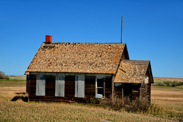 old farm house © Duane