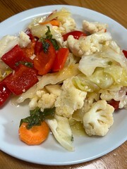 Pickle with cauliflower, cabbage, carrots and red pepper