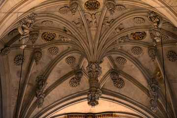interior of Saint-Etienne-du-Mont