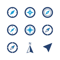 Compass icon set. arrow compass icon vector
