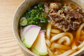肉うどん　和食