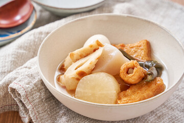 おでん - 和の食卓を彩る冬の定番料理