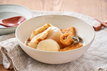 おでん - 和の食卓を彩る冬の定番料理