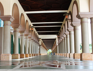 The corridor of the Samarinda Islamic Center Mosque looks calm and peaceful.