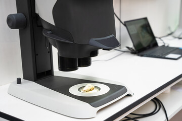 Optic machine for precise measurement of part size and quality evaluation. Smart factory