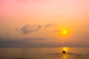 Enjoy a panoramic view of the skyline. The sun rises in the morning sky with colorful clouds. and beautiful cloud patterns In the soft light of the morning	
