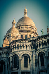 Obraz premium The Basilica of Sacre Cœur de Montmartre in Paris, France