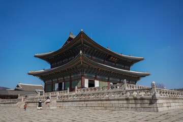 Obraz premium Seoul, Korean traditional architecture, sky, asian roof, Gyeongbokgung Palace