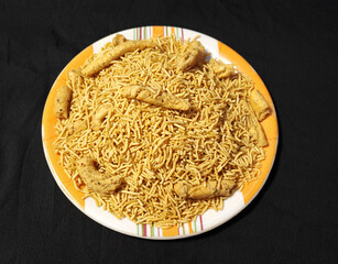 Golden Crunchy Bhujia Sev