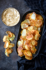 Vegan Cheesy Chips 