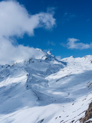 Schnee und Landschaft bei Grindelwald