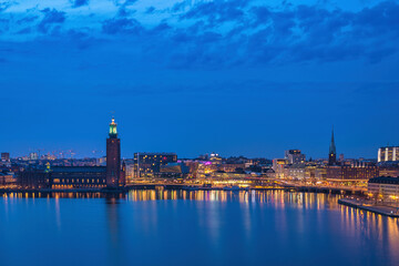 Fototapeta premium Stockholm Sweden, night city skyline at Stockholm City Hall and Gamla Stan