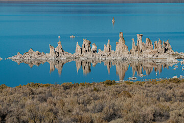 Momo Lake, California USA. Mono Lake Tufa State Natural Reserve
