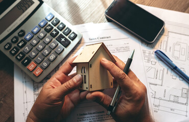 A real estate agent will help you price your home, market it, and negotiate with buyers.