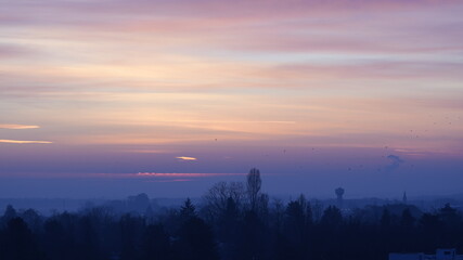 Golden Sunrise: A Breathtaking Start to the Day
