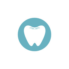 白く輝くきれいな歯のイラスト