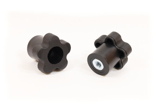 Lawn mower thumb knobs