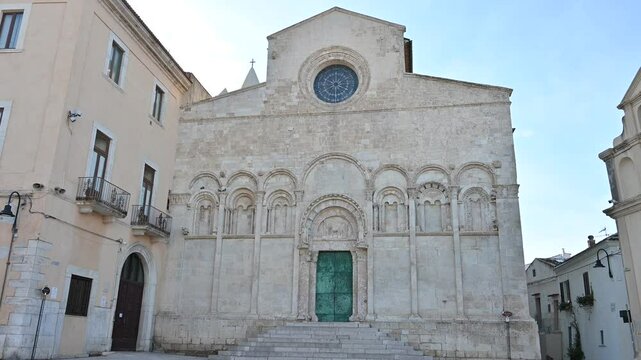 Of considerable architectural interest is the Apulian Romanesque-style cathedral where the bodies of the city's patron saints, Basso and Timoteo, are preserved. 