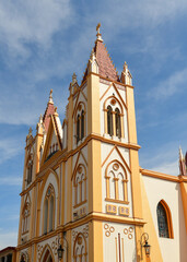 Obraz premium Colorful Church in Coatepec, Mexico