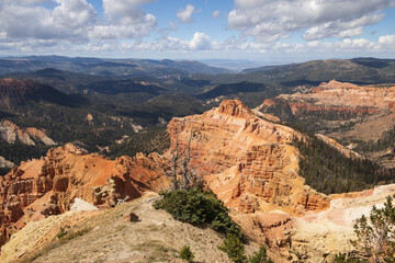 Colorful rock formations at Cedar Breaks National Monument, Utah