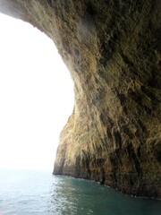 Höhlen und Klippen vor der portugisieschen Atlantikküste