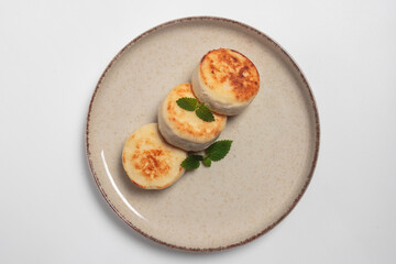 a simple but delicious dish, a variation of cottage cheese pancakes