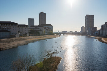 Obraz premium 宝塚市の朝の風景