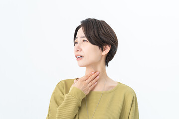 首が痛むミドルの女性