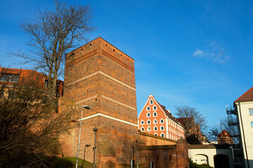 Krzywa wieża w Toruniu, Polska. Leaning tower in Torun, Poland	