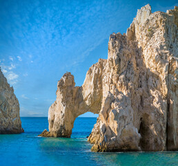 Fototapeta premium The iconic arch of Cabo San Lucas, Baja California, Mexico