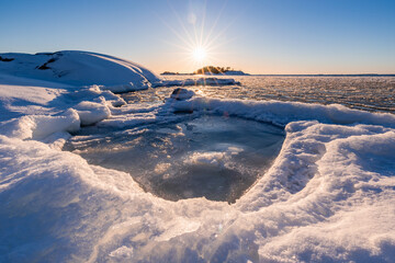 Obraz premium frozen sea in winter