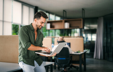 AI technology help people to work with generative AI functions by prompting the AI