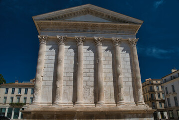 Obraz premium Roman temple Maison Carrée, Nîmes, Occitania region, southern France 