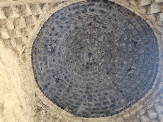 Circle shaped top ceiling of ancient monument