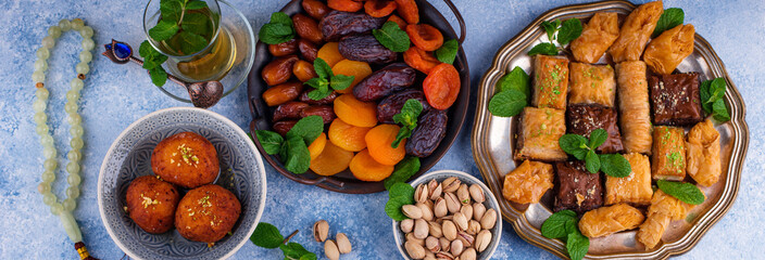 Ramadan iftar traditional desserts baklava and dates