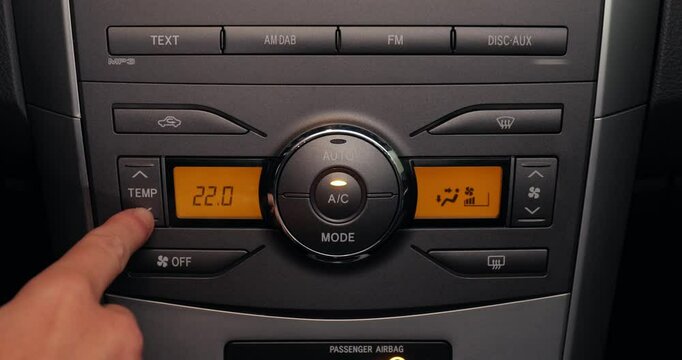 Turning on internal recirculation in a car