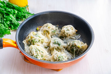 焼いた春菊の焼売