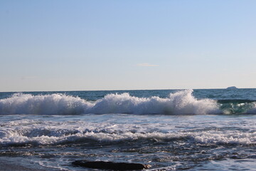 Naklejka premium White Waves on The Sea of Kayacik