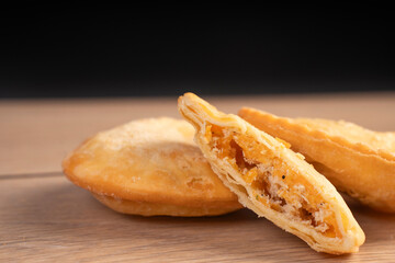 Empanadas de pollo y queso